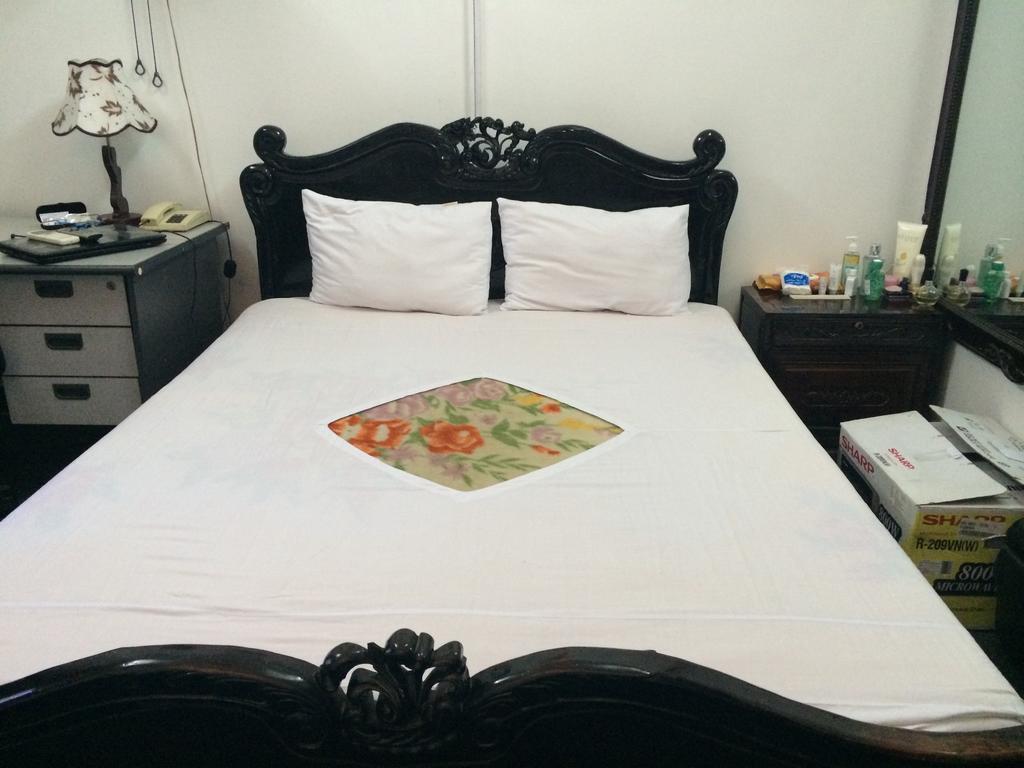 Ngoc Linh Hotel Hanoi Exterior foto